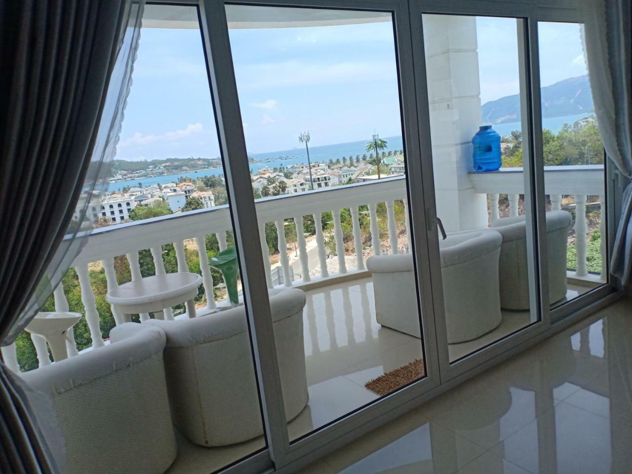 Nha Trang Star Villa Hotel Room photo
