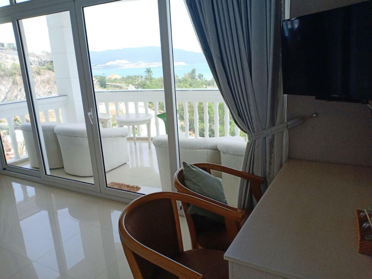 Nha Trang Star Villa Hotel Room photo